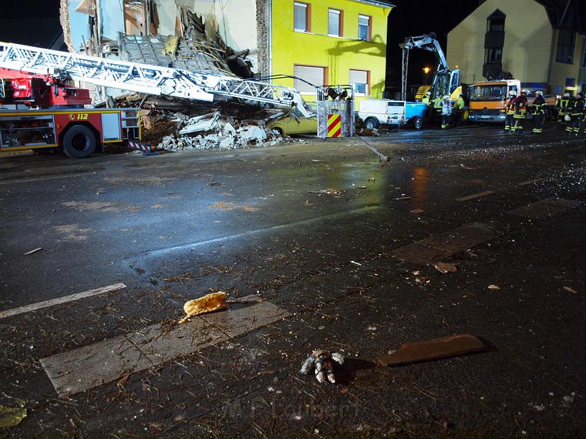 Hausexplosion Bruehl bei Koeln Pingsdorferstr P067.JPG